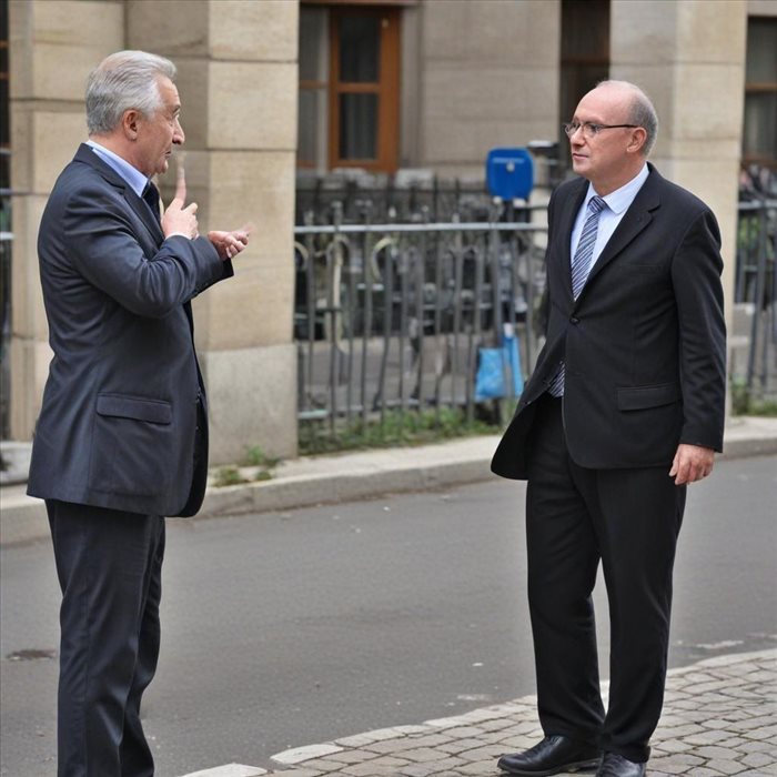 Remercier un Maire : Conseils de Politesse Essentiels